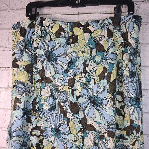 RQT Chic Floral A-Line Skirt - Blue, Green, and Black LINEN BLEND,  WOMENS 14 - Picture 3 of 7